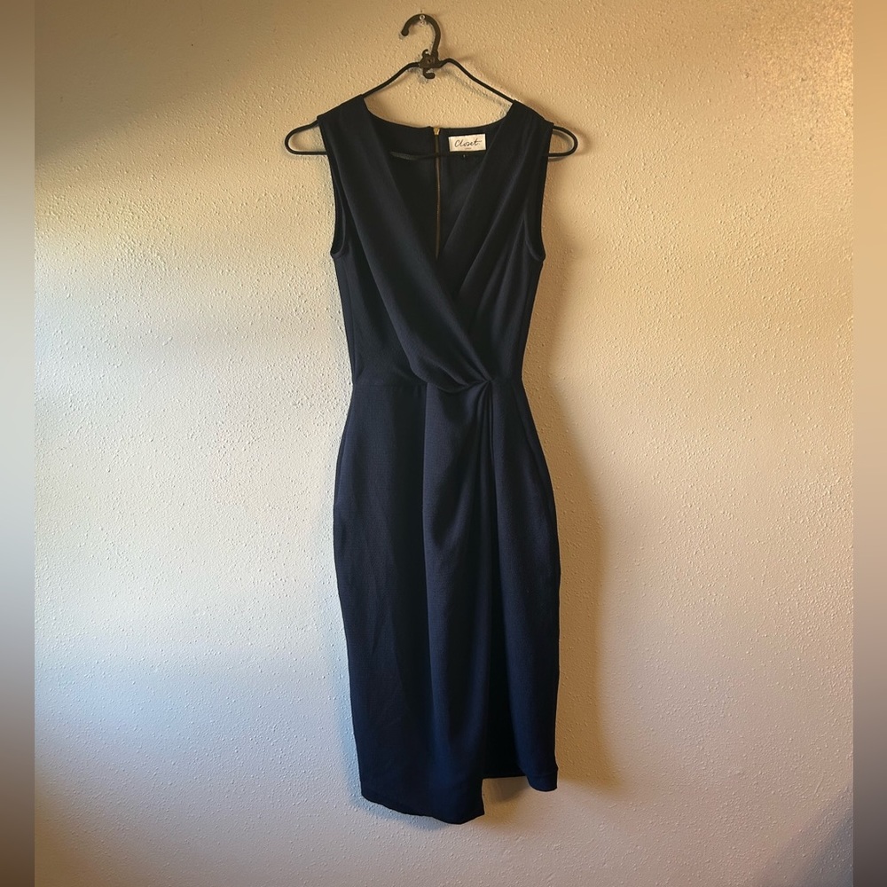 Closet London Twist Front Cocktail Dress